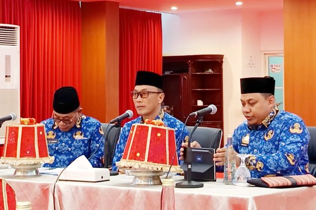 Kabid Infrastruktur dan Kewilayahan Menghadiri Rapat Tindak Lanjut Penyelesaian Aset Bermasalah dan Optimalisasi Pemanfaatan Barang BMD Milik Pemerintah Provinsi Sulawesi Selatan
