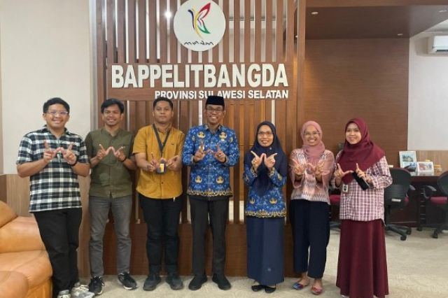 Dr. Setiawan Aswad, M.Dev., Plg Apresiasi Semangat BASAsulsel Wiki Dalam Melestarikan Bahasa Daerah