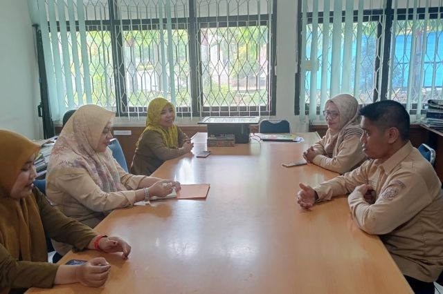 Bidang Perekonomian dan SDA Melakukan Monitoring dan Evaluasi Triwulan III di Kabupaten Bone