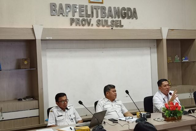 Tegas, PLH Kepala Bappelitbangda Sulsel Tekankan Pentingnya Sinkronosasi dan Validasi Data Kinerja