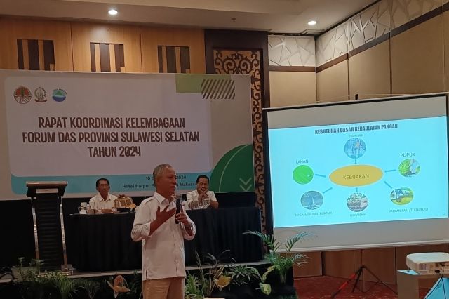 Fungsional Perencana Madya Mengikuti Rapat Koordinasi Kelembagaan Forum Daerah Aliran Sungai (ForDAS) Provinsi Sulawesi Selatan Tahun 2024