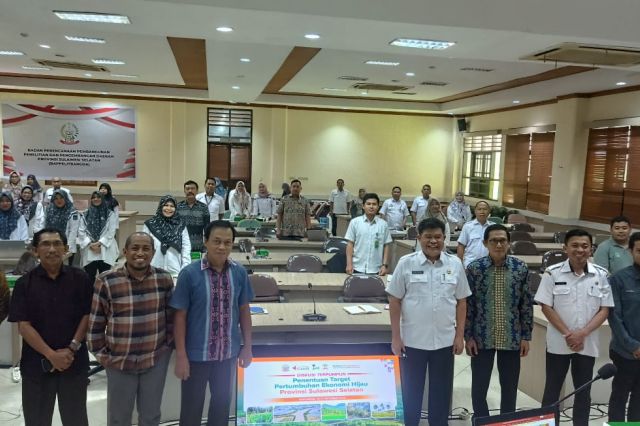 Bidang Perekonomian dan SDA Mengikuti Forum Diskusi Penentuan Target Pertumbuhan Ekonomi Hijau Provinsi Sulawesi Selatan