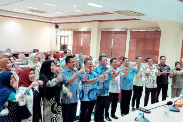 Bappelitbangda Provinsi Sulawesi Selatan Melaksanakan Pemusnahan Arsip Dinamis Inaktif