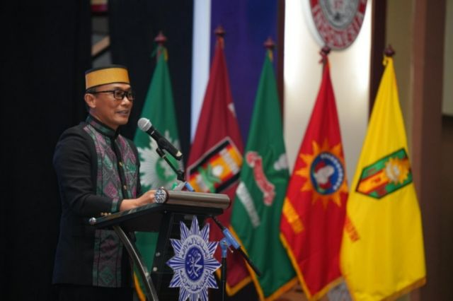 Hadiri Milad Ke-112, Pj Gubernur Prof Zudan Apresiasi dan Support Gerakan Infak Muhammadiyah