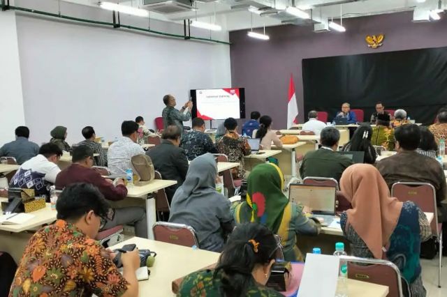 Bidang Litbang Bappelitbangda Prov. Sulsel Hadiri Workshop Pengendalian Inflasi Penguatan Ekonomi Daerah di Kegiatan InaRI Expo 2024