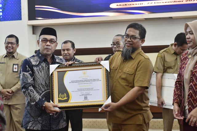 Bappelitbangda Prov. Sulsel Konsisten Jaga Keterbukaan Informasi, Raih Predikat Informatif 2025