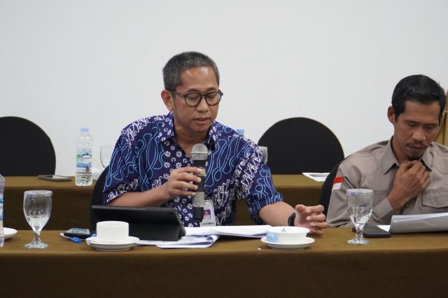 Kabid Infrastruktur dan Kewilayahan Menghadiri Sidang Pleno III masa Sidang Tahun 2024 Program Kerja Tim Koordinasi Pengelolaan Sumber Daya Air (TKPSDA) Wilayah Sungai (WS) Towari Lasusua