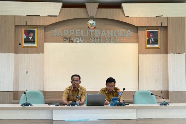 Kepala Bappelitbangda Prov. Sulsel Memimpin Rapat Koordinasi Penguatan Program Tanggung Jawab Sosial dan Lingkungan Tahun 2025