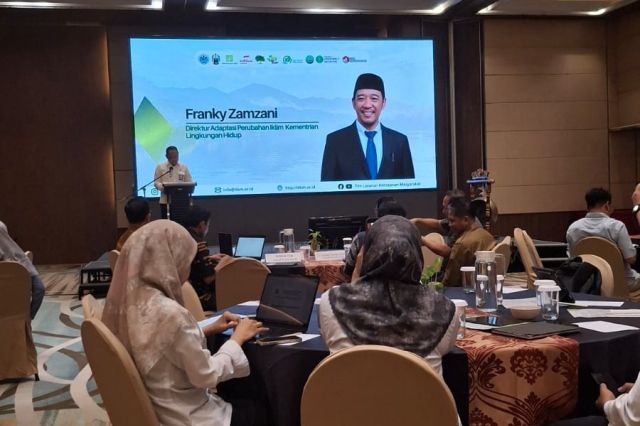Kick Off Program Tata Kelola Lanskap Berkelanjutan: Membangun Ketahanan Iklim Ekosistem Danau Tempe