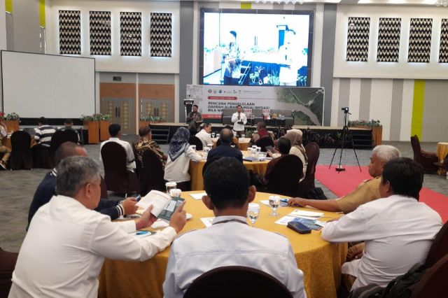 Fungsional Perencana Bappelitbangda Prov. Sulsel Mengikuti Konsultasi Publik Rencana Pengelolaan DAS (RPDAS) Bila Walanae