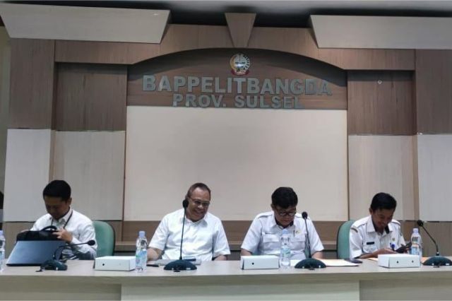 Bidang Perekonomian dan SDA Menggelar Acara Outlook Perekonomian Tahun 2024 dan Proyeksi Tahun 2025 Provinsi Sulawesi Selatan