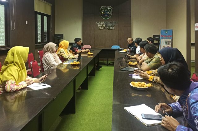 Kepala Bidang PPM Melakukan Monitoring dan Evaluasi Program Kerjasama UNICEF di Kabupaten Pangkep