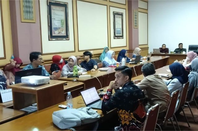 Bidang Litbang Bappelitbangda Sulsel Gelar Bimbingan Teknis Penyusunan Jurnal Ilmiah dan Policy Brief
