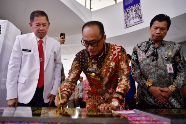 Pj Gubernur Sulawesi Selatan Prof Zudan Resmikan Ruang Tumbuh Kembang Anak di RSKD Dadi