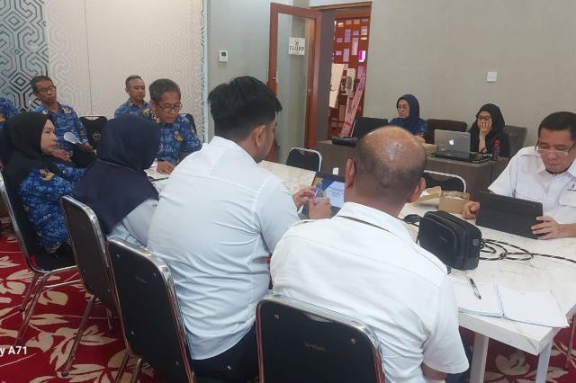 Rapat Kerja Pembahasan Ranperda APBD Bersama Komisi A DPRD