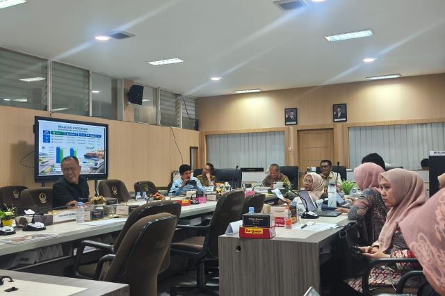 Bappelitbangda Sulsel Hadiri Rapat Kerja Komisi D DPRD Bahas Pertanggungjawaban APBD 2025 dan Evaluasi Pelaksanaan APBD Semester I Tahun 2026