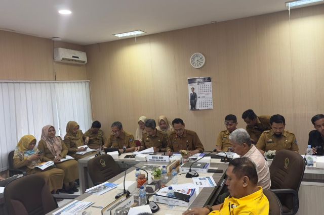 Bappelitbangda Sulsel Hadiri Rapat Kerja Komisi D DPRD Bahas LKPJ Gubernur TA 2025