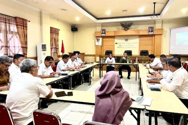 Bappelitbangda Prov. Sulsel Menghadiri Rapat koordinasi Pembahasan Lahan Potensi Untuk Pengembangan Sapi Perah