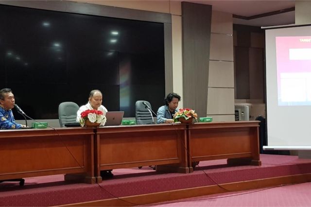 Fungsional Perencana Bidang Perekonomian dan SDA Menghadiri Rapat Penyusunan Rencana Aksi Daerah Perkebunan Kelapa Sawit Berkelanjutan