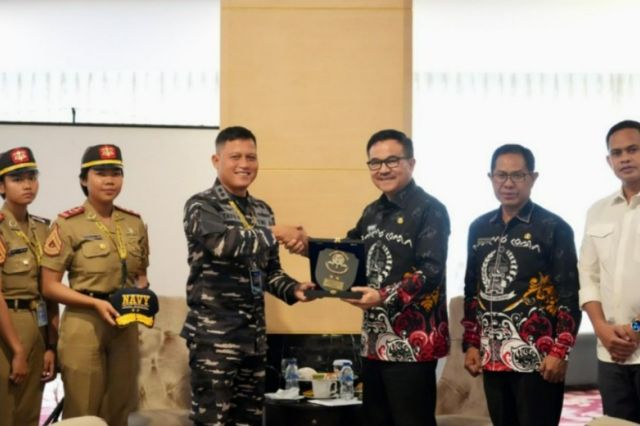 Sekda Jufri Rahman Terima Kunjungan Taruna Akademi Angkatan Laut