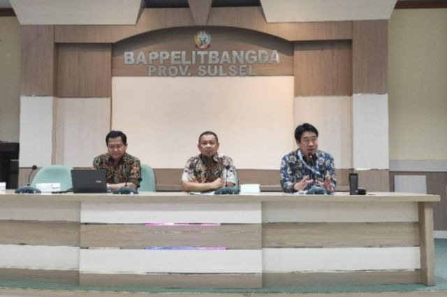 Bappelitbangda Prov. Sulsel dan JICA Mengadakan Pelatihan Simulasi Penyusunan Prioritas Pembangunan Daerah dan Proyek Strategis Daerah terkait Pengembangan Kawasan Metropolitan Mamminasata