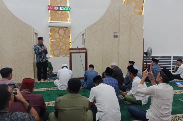 Ir. H. Andi Bakti Haruni, C.E.S Hadiri Malam Takbiran Idul Adha Bersama Pj. Gubernur Sulsel