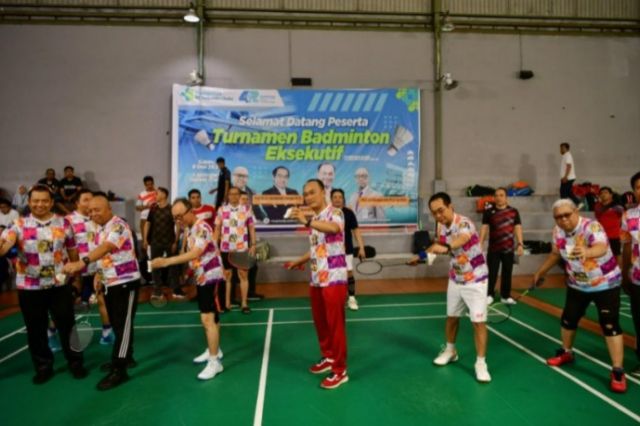 Buka Turnamen Badminton Eksekutif RS Tadjuddin, Prof Zudan: Harus Sering Diadakan Agar Masyarakat Tetap Sehat