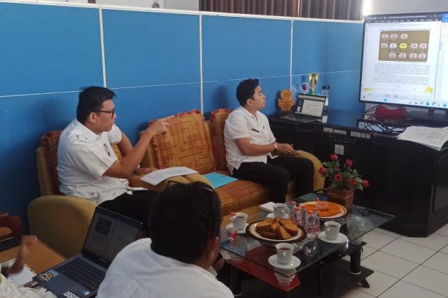 Kepala Bidang PPEPD dan Fungsional Muda Bappelitbangda Melakukan Monitoring Evaluasi ke Kabupaten Soppeng