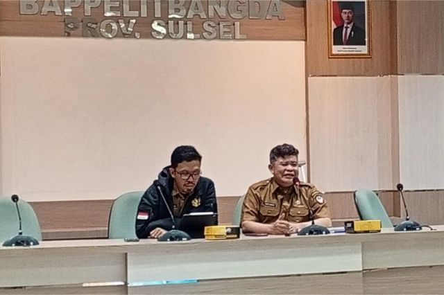 Plh. Kepala Bappelitbangda Prov. Sulsel Membuka Rapat Koordinasi Terkait Visualisasi Kinerja Pembangunan Daerah Tahun 2024