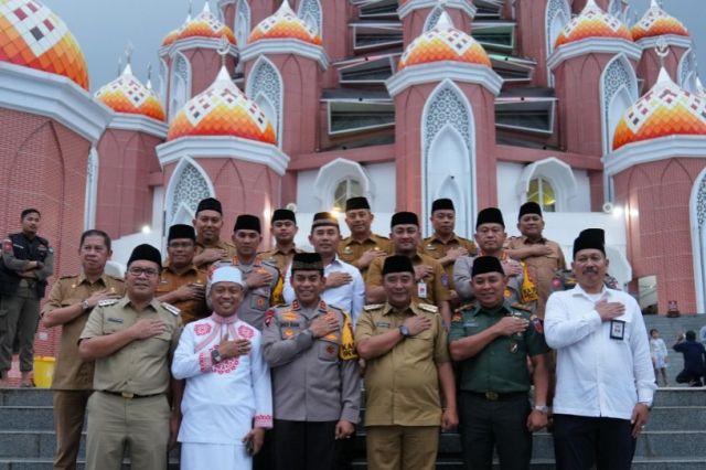 Pemprov - Forkopimda Sulsel Sukses Gelar Dzikir dan Doa Kebangsaan Pemilu Damai