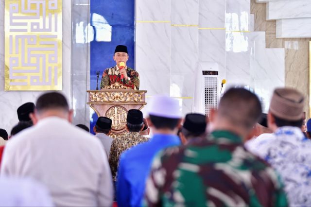 Silaturahmi Prof Zudan di Masjid 99 Kubah, Salat Jumat Perdana dan Ini Pesannya