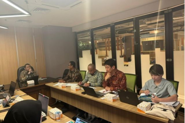 Kepala Bappelitbangda Prov. Sulsel bersama JICA, melakukan Koordinasi dan Konsultasi Program “Si Lebah Unggulan” ke Direktorat Regional II Kementerian PPN/Bappenas