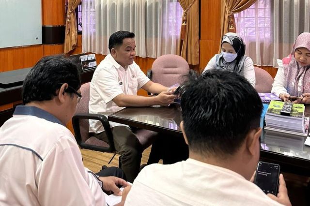 Rapat Monitoring dan Evaluasi Pengelola Informasi dan Dokumentasi